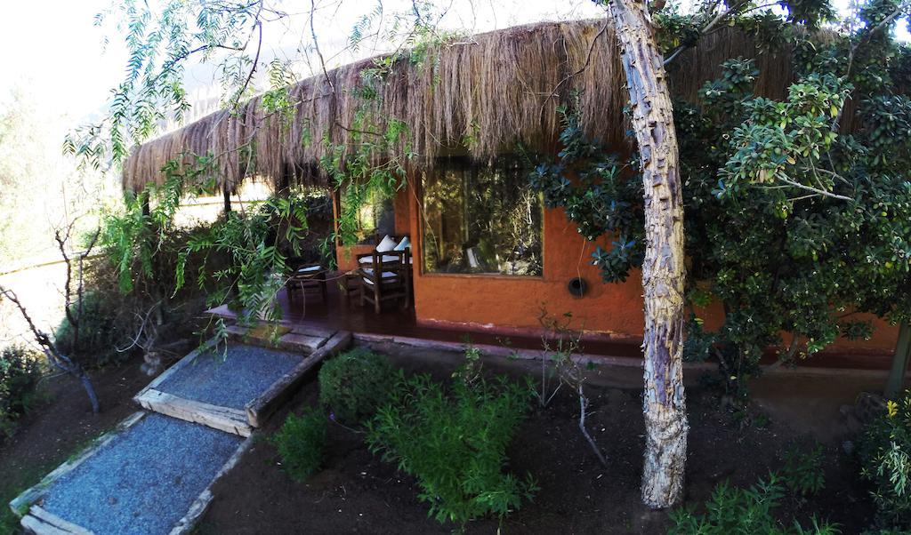 לינה וארוחת בוקר פיסקו אלקי Refugio Misterios Del Elqui מראה חיצוני תמונה
