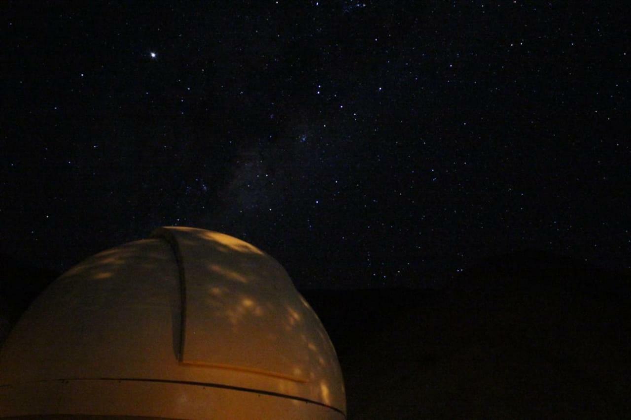 לינה וארוחת בוקר פיסקו אלקי Refugio Misterios Del Elqui מראה חיצוני תמונה
